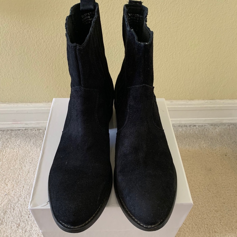 Women’s boots